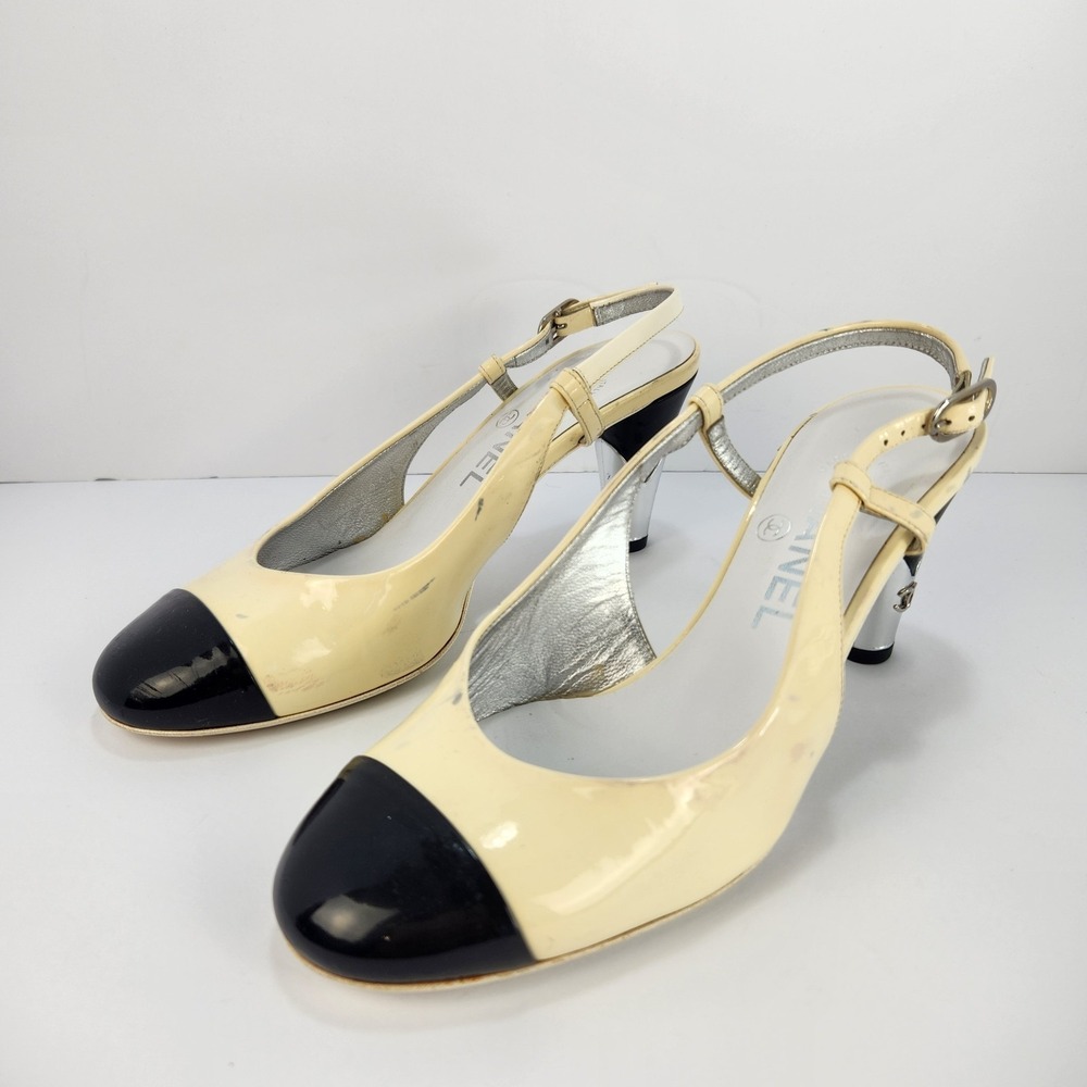 Chanel Vintage Women's High Heel Classic Pumps Cream/Black Cap Toe Size 37 (6.5) - Picture 1 of 9